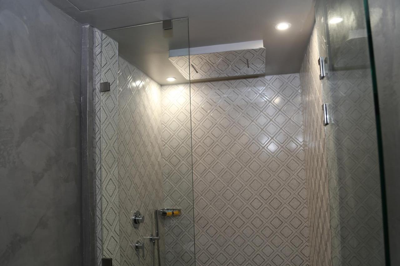 Rooster Suites Athènes Extérieur photo