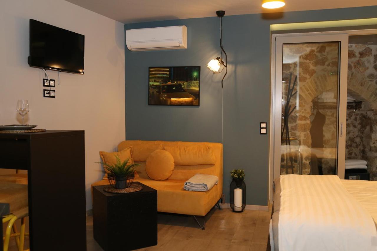 Rooster Suites Athènes Extérieur photo