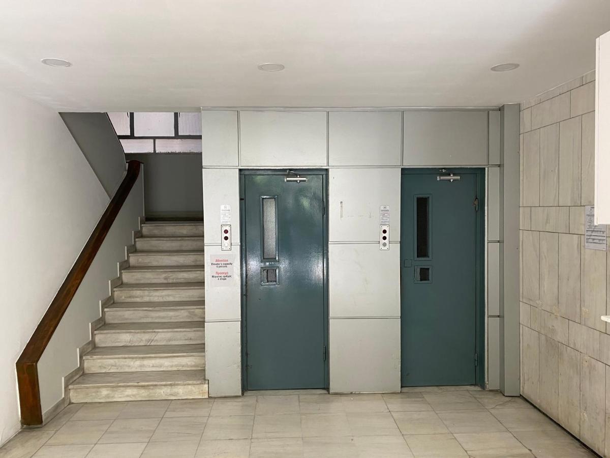 Rooster Suites Athènes Extérieur photo
