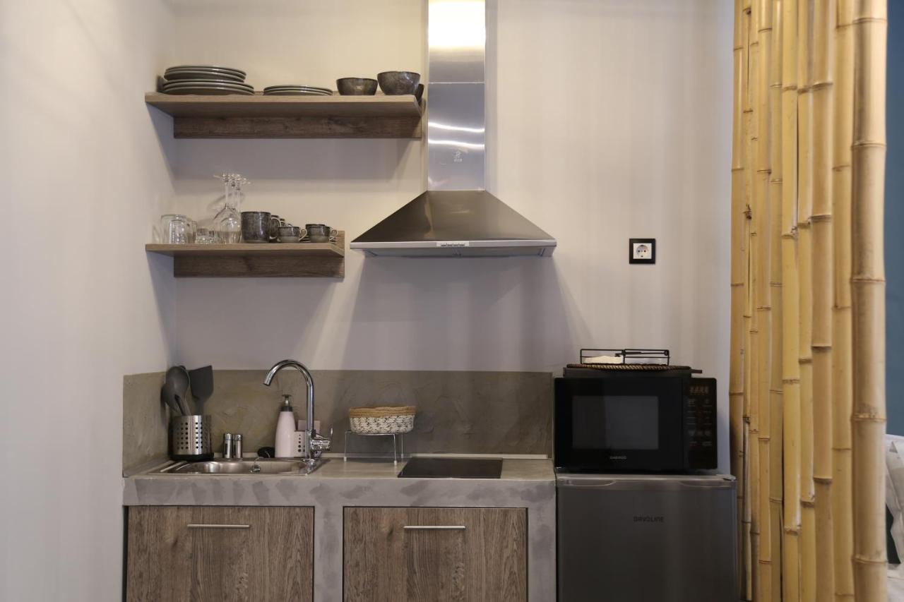 Rooster Suites Athènes Extérieur photo