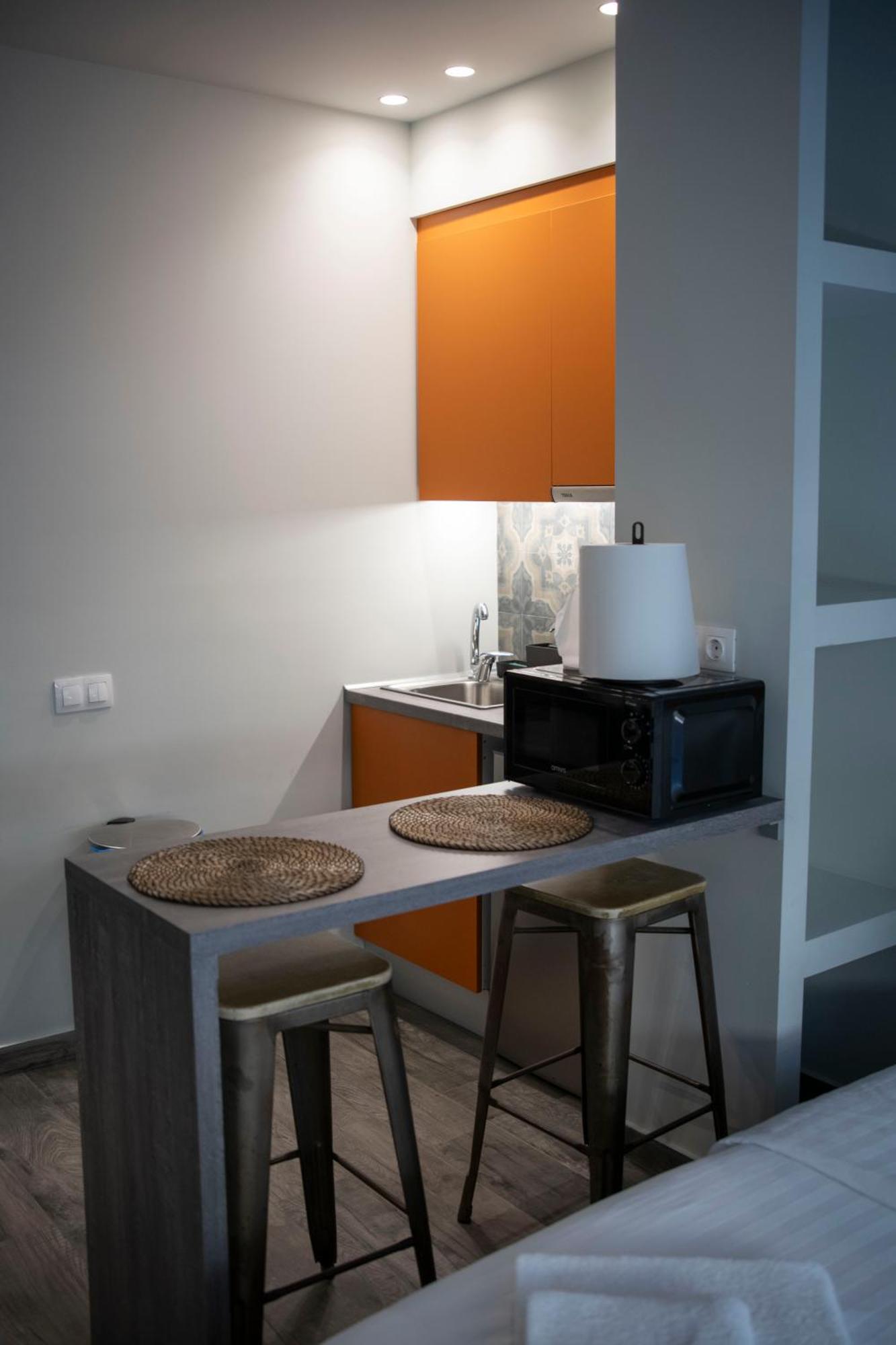 Rooster Suites Athènes Extérieur photo