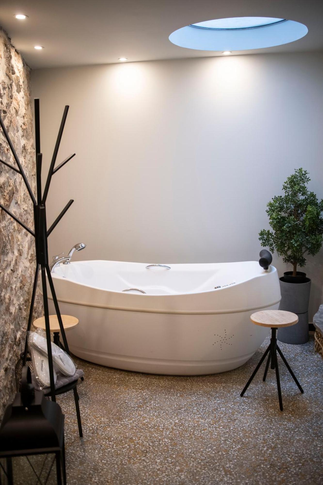 Rooster Suites Athènes Extérieur photo